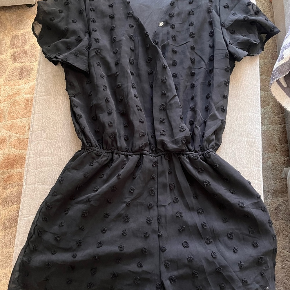 Black V-Neck Short Sleeve Romper